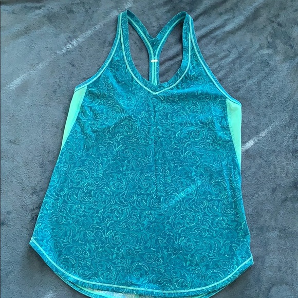 lululemon athletica Tops - Lululemon V-neck Yoga Tank, 6 lululemon athletica Tops - Lululemon V-neck Yoga Tank, 6